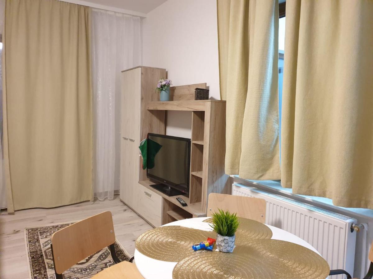 Lucky Residence Astra 1 Braşov Exteriör bild